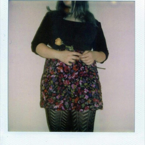 Xhilaration Black & Red Floral Half Sleeve Dress - Picture 1 of 6